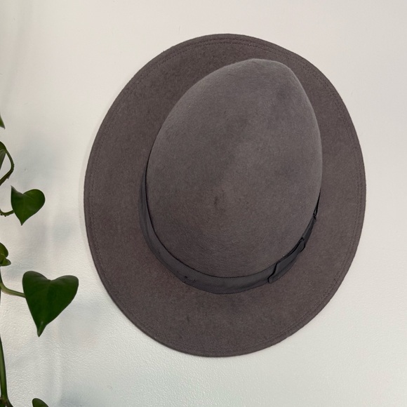 Vintage Saks Fifth Avenue Lee Black Gray 100% Wool Hat - Picture 7 of 7